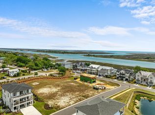 261 Voyager Way, Hampstead, NC 28443