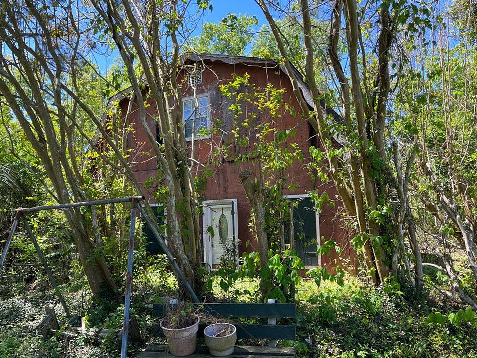 1st image of 3579 Redwood Ln