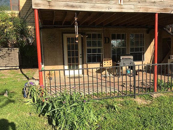 3rd image of 1907 Kenwood Ave APT D