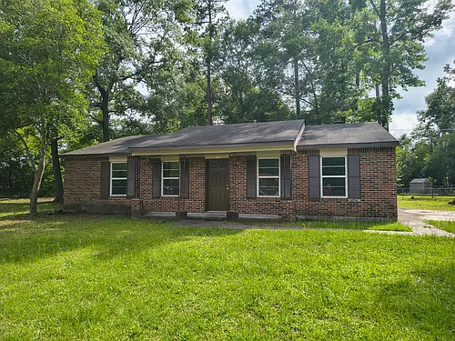 1852 Engle Rd Photo 1