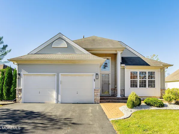 71 Eleanor Road, Manchester, NJ 08759