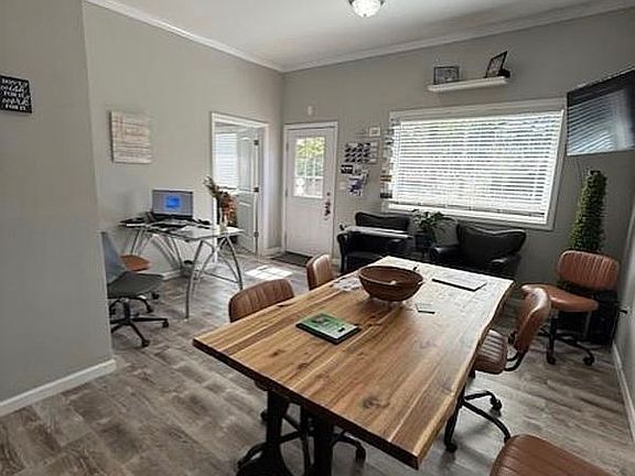 5th image of 801 Sainte Genevieve Ave