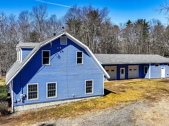3rd image of 41 Bear Mountain Rd
