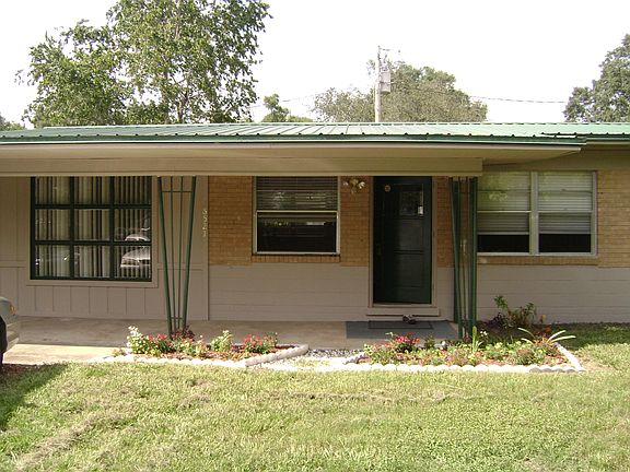 2nd image of 16521 NW Us Highway 441