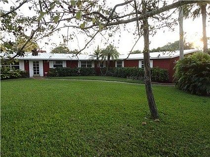 2nd image of 2202 Florinda St