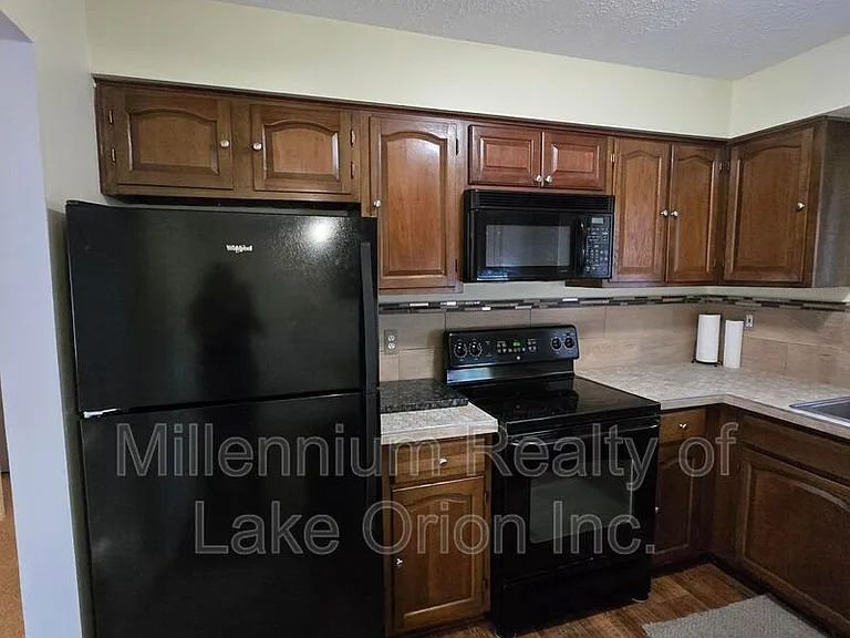 730 Harry Paul Dr — Photo 9