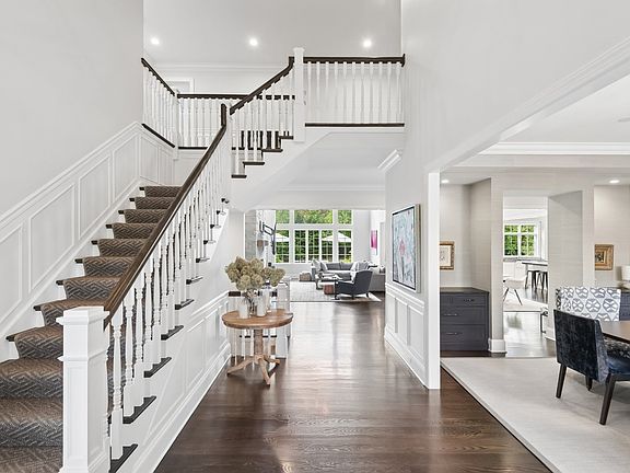 3rd image of 28 Aberdeen Ct