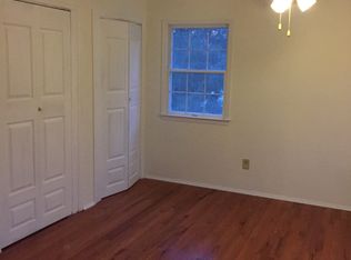 5 Sandburg Dr, Morganville, NJ 07751