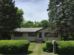 104 Decker Ln, Matamoras, PA 18336