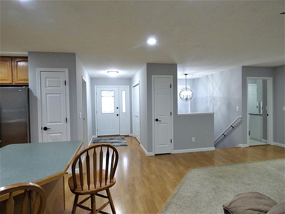 2nd image of 103 Savanna Ln