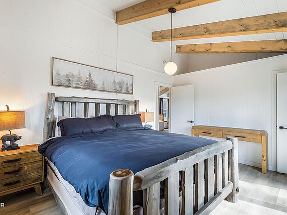 30th image of this home