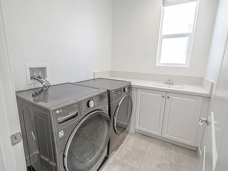 19172 Malabar St — Photo 11