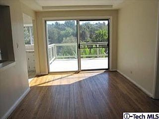 4th image of 3260 De Witt Dr