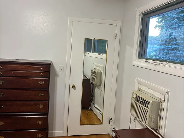 14 Zito Dr — Photo 4