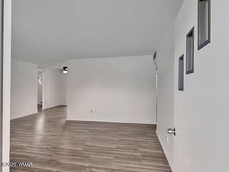5th image of 207 Encanto Dr