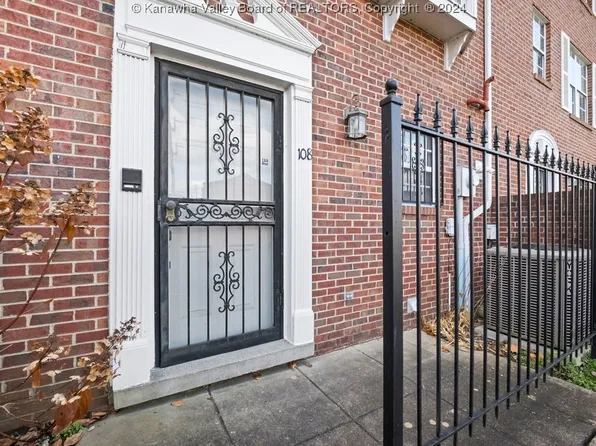 108 Dominion Pl, Charleston, WV 25301