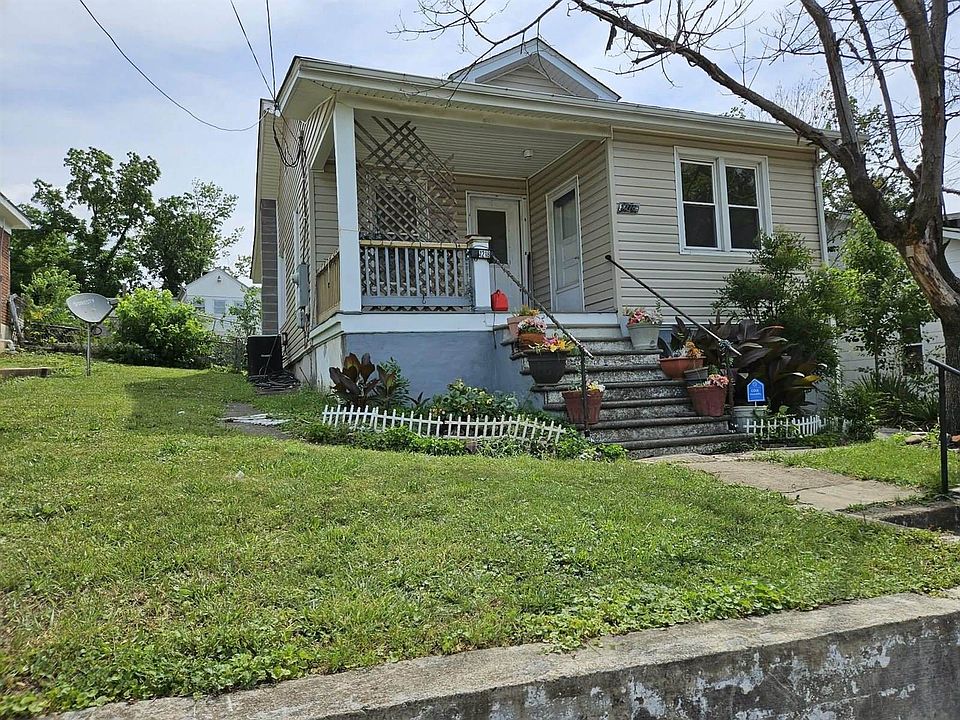 1st image of 1218 6th St SE