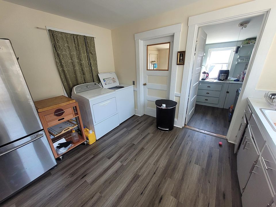 38 Maple St Norwood MA Zillow