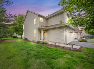 629 Buckboard Ln, Sycamore, IL 60178