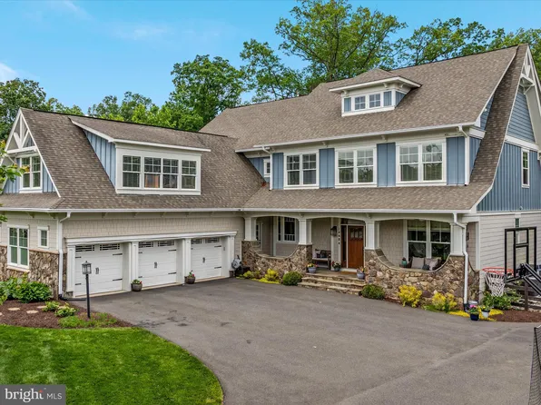 14484 Bluff Point Ct, Gainesville, VA 20155