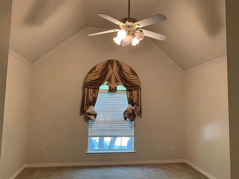17906 Old Preston Ct — Photo 29