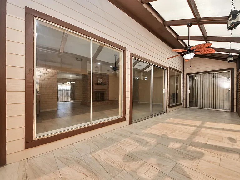 3935 Heathersage Dr — Photo 30