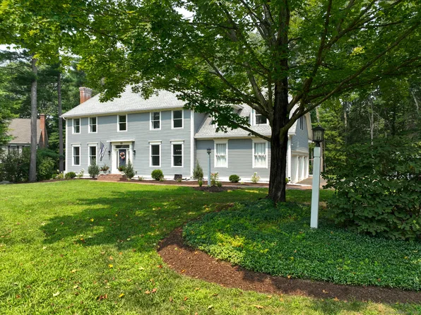 6 Anja Drive, Simsbury, CT 06070