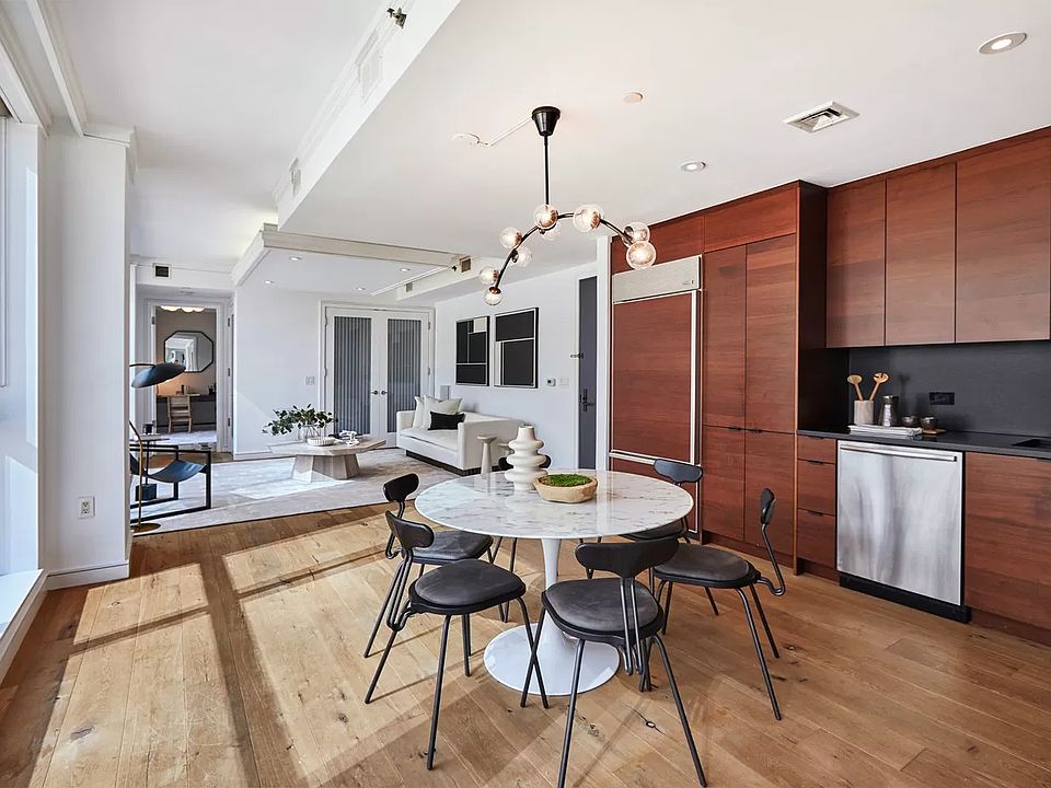 1st image of 540 W 28th St #12C