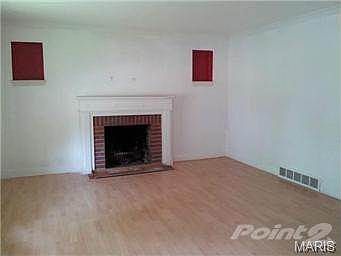 3rd image of 7715 Carleton Ave