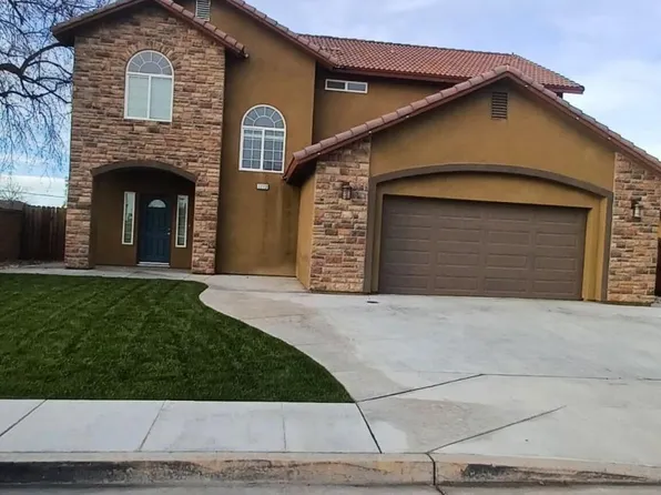 1773 Scott Ave, Dinuba, CA 93618