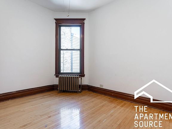 2nd image of 2517 N Richmond St #83djc03rp