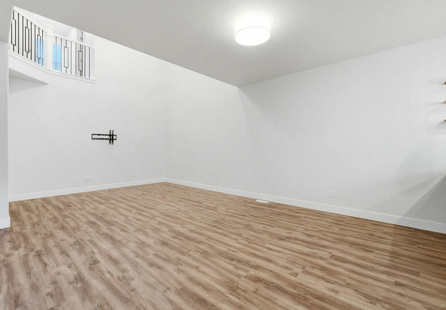 4597 Sims Peak Lane — Photo 3