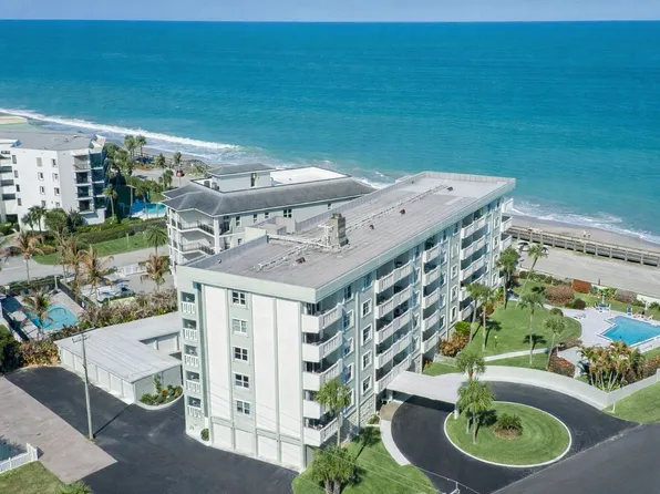 4049 Ocean Dr APT 204, Vero Beach, FL 32963