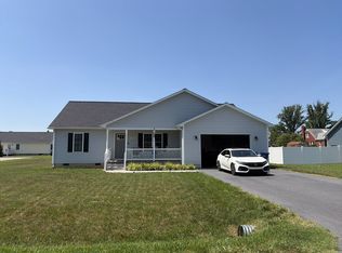 403 11th St, Grottoes, VA 24441