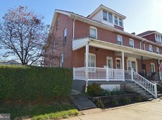 124 W Poplar St, Fleetwood, PA 19522