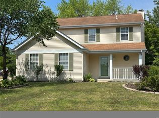 7331 Thorn Hill Dr, O'Fallon, MO