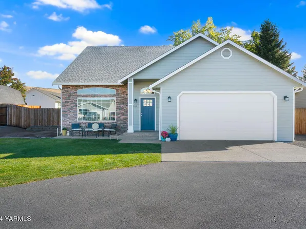 109 Cherry Ln, Naches, WA 98937