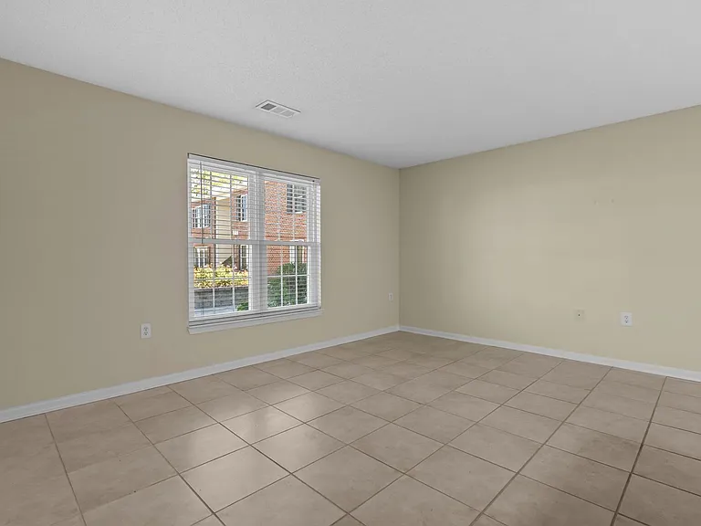 3687 Claypond Rd #C — Photo 42