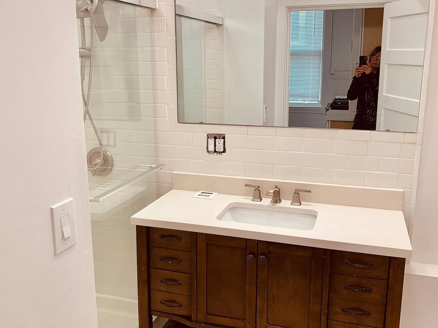 2 bed, $5,595 — Photo 2