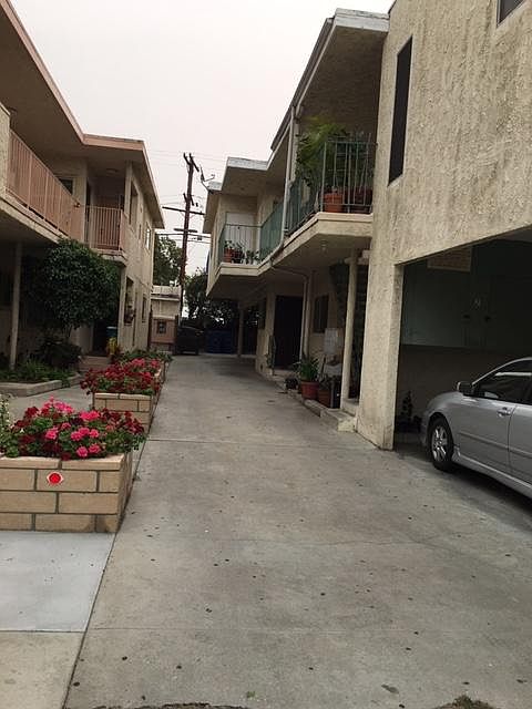1st image of 3736 Glendon Ave #5
