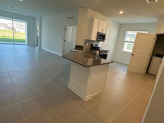3rd image of 2539 Peace Of Mind Ave