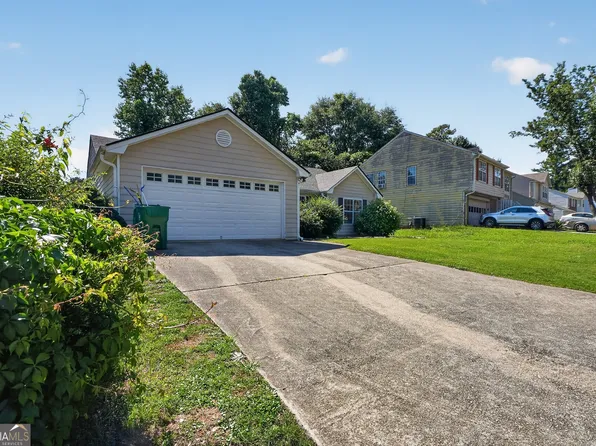 3235 Hunters Crossing Point, Lithonia, GA 30038