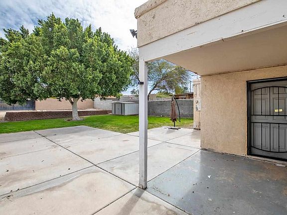 5th image of 517 S Avenue A