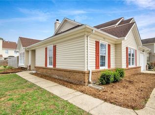 106 Fernwood Bnd, Yorktown, VA 23692