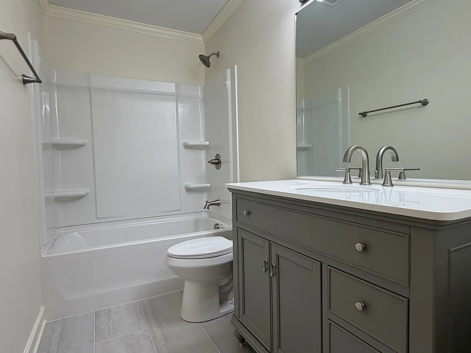 2 bed, 938 sqft, $1,625 — Photo 4