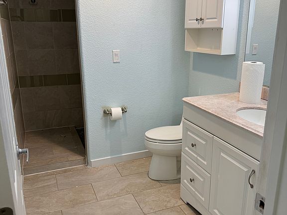 4th image of 12718 W Burgundy Pl