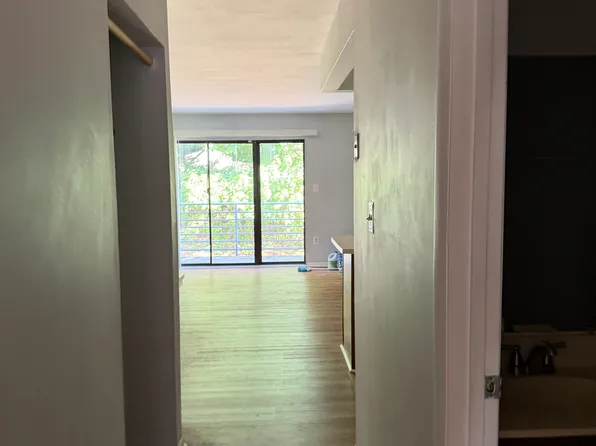 56 Ashlar Hill Ct #56, Baltimore, MD 21234