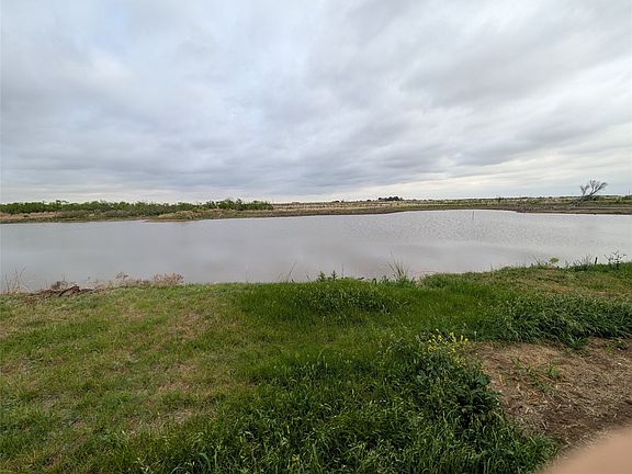 3rd image of 613A N Access Rd