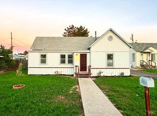 225 Oregon St, Gooding, ID 83330