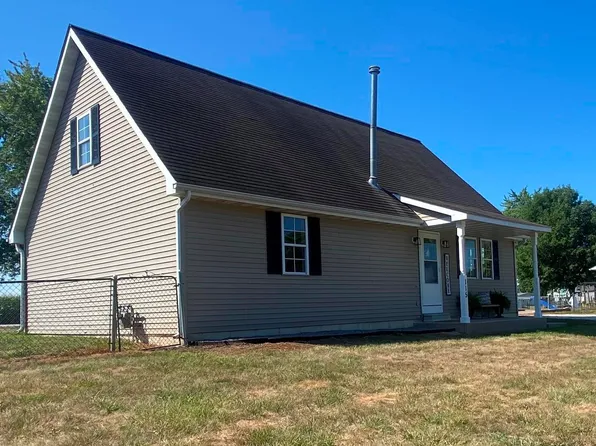 115 Junction St, Ursa, IL 62376